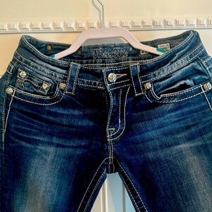 Miss Me boot cut size 27 Jean